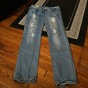 Straight leg distressed jeans